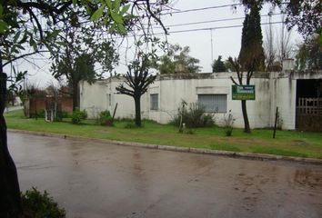 Casa en  Burzaco, Partido De Almirante Brown