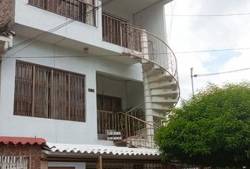 Villa-Quinta en  Carrera 7f 64 05, Santiago De Cali, Cali, Valle Del Cauca, Col