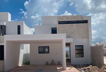 Condominio horizontal en  Pueblo Conkal, Conkal