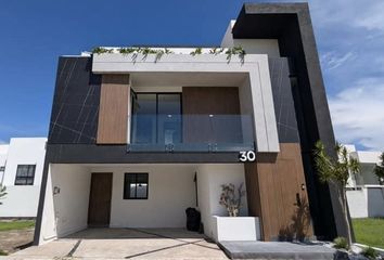 Casa en  Boulevard América, Fracc Lomas De Angelópolis Ii, San Andrés Cholula, Puebla, 72830, Mex