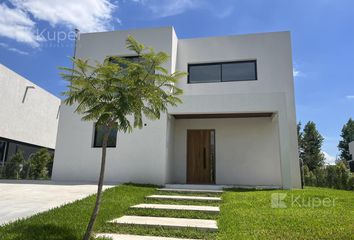 Casa en  Castaños - Las Piedras, Partido De Tigre