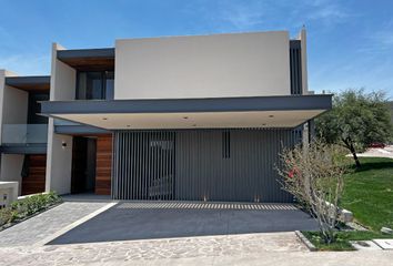 Casa en  Santiago De Querétaro, Querétaro Centro, Querétaro, Mex