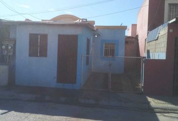 Casa en fraccionamiento en  Leonforte 208-236, Fracc Villa Res Del Real Iii, Ensenada, Baja California, 22785, Mex