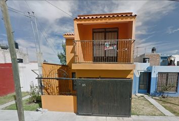 Casa en  Eje Manuel J. Clouthier, Fracc 15 De Mayo, Celaya, Guanajuato, 38016, Mex