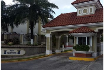 Casa en  Jose D. Espinar, San Miguelito