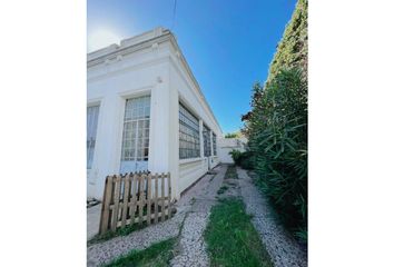 Casa en  General Cerri, Partido De Bahía Blanca