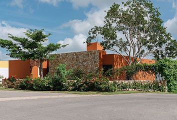 Casa en  Calle 32, Chicxulub Pueblo, Fraccionamiento Residencial Baspul, Chicxulub Pueblo, Yucatán, 97340, Mex