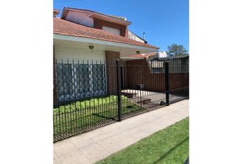 Casa en  La Perla, Mar Del Plata