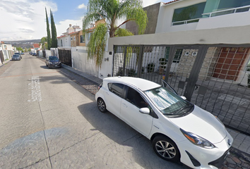 Casa en  Calle Senda Del Carruaje 210-212, Fraccionamiento Milenio 3ra Sección, Querétaro, 76060, Mex