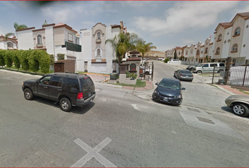 Casa en fraccionamiento en  Privada Del Mármol 12204, Fraccionamiento San Sebastián, Tijuana, Baja California, 22420, Mex