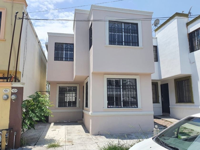 venta Casa en Misión Santa Fe, Guadalupe, Guadalupe, Nuevo León  (EB-JJ5837s)