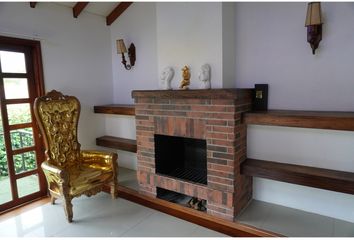 Casa en Valles De La Alhambra, Comuna Tesorito, Perímetro Urbano Manizales, Manizales, Centrosur, Caldas, Rap Del Agua Y La Montaña, 170003, Colombia