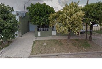 Casa en  Castelar, Partido De Morón