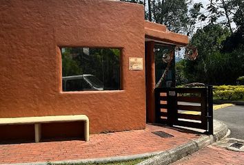 Lote de Terreno en  La Estrella, Antioquia