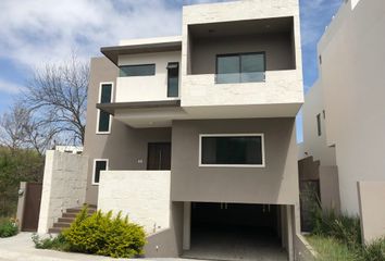 Casa en fraccionamiento en  Carolco, Monterrey