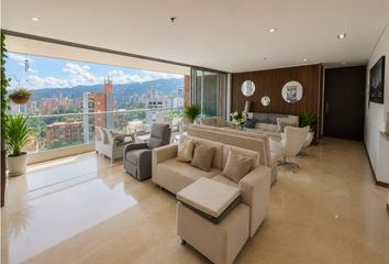 Apartment for rent in Poblado, Medellín