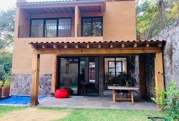 Casa en condominio en  Avenida Joaquín Arcadio Pagaza, Barrio Santa María Ahuacatlán, Valle De Bravo, México, 51200, Mex