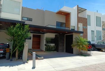 Casa en condominio en  Carretera Villa Corregidora-huimilpan, Fraccionamiento Cañadas Del Lago, Corregidora, Querétaro, 76922, Mex