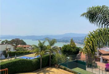 Casa en condominio en  Avándaro, Valle De Bravo