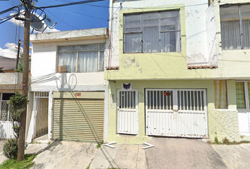 Casa en  Calle Cristóbal Olmedo 140-216, Barrio San Miguel Apinahuizco, Toluca, México, 50040, Mex