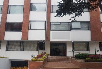 Apartamento en  Santa Barbara Norte, Bogotá