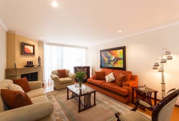 Apartamento en  Santa Barbara Norte, Bogotá