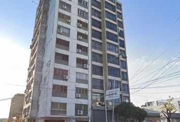 Departamento en  Avenida Hipólito Yrigoyen 69, Avellaneda, B1870, Buenos Aires, Arg