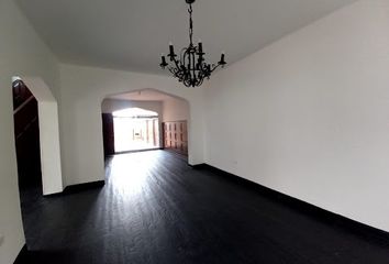 House for rent in Chapinero Central, Bogotá