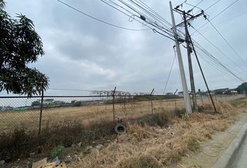 Terreno Comercial en  Vía A Daule, Guayaquil, Ecuador