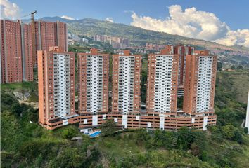 Apartamento en  Campo Valdés 1, Medellín