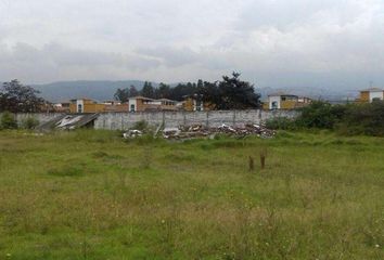 Terreno Comercial en  Pgj8+rjf, Quito 170812, Ecuador