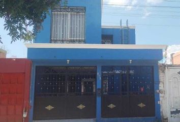 Casa en fraccionamiento en  Plaza Boulevard, Irapuato, Guanajuato
