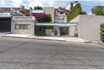 Casa en  Lomas De Tecamachalco Sección Bosques I Y Ii, Huixquilucan