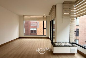 Apartment for rent in Chicó Navarra, Bogotá