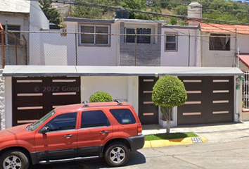 Casa en  Calle Cayena 429-453, Vlle Dorado, Fraccionamiento Valle Dorado, Tlalnepantla De Baz, México, 54020, Mex