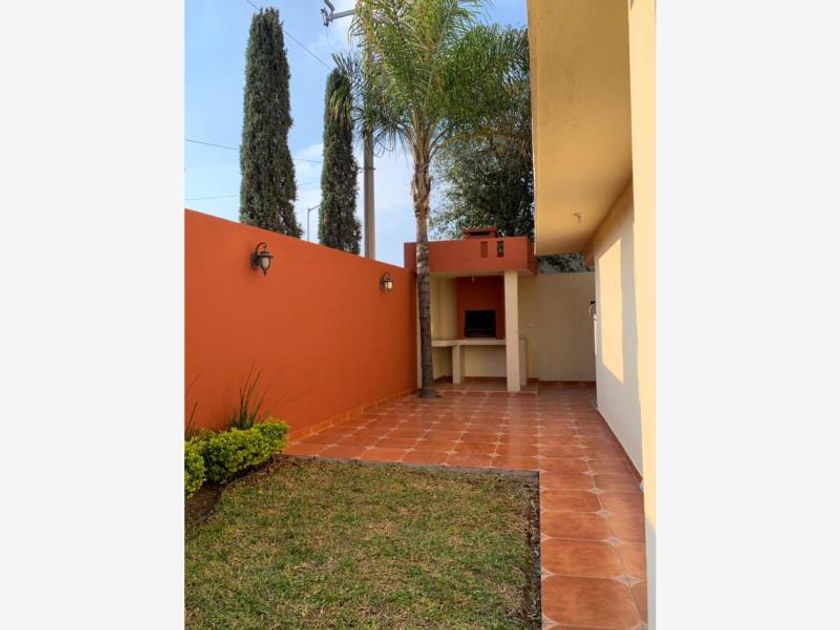 venta Casa en Barrio San Luis 2 Sector, Monterrey (MX21-JU7198)