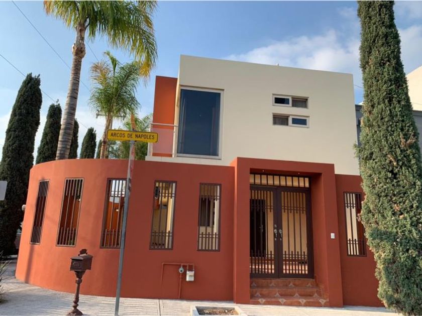 venta Casa en Barrio San Luis 2 Sector, Monterrey (MX21-JU7198)