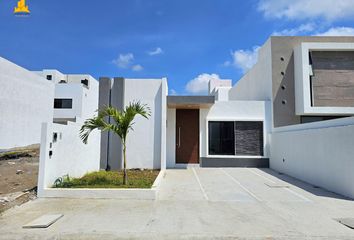 Casa en  Real Mandinga, Alvarado, Veracruz