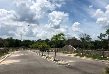 Lote de Terreno en  Calle 20, Conkal, Yucatán, 97345, Mex