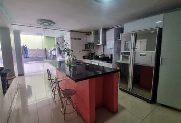 Casa en Suramericana, Medellín