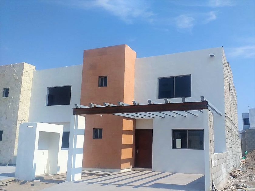 venta Casa en Ex Hacienda la Joya, Torreón (MX22NR5424) icasas.mx