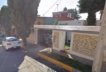 Casa en  Calle Cerro De Atenco 205-239, Vlle Dorado, Fraccionamiento Los Pirules, Tlalnepantla De Baz, México, 54040, Mex
