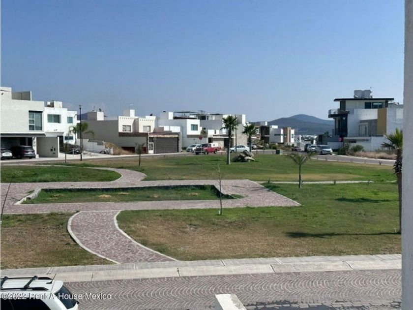 renta Casa en Fraccionamiento Cumbres del Lago, Municipio de Querétaro  (6390636)