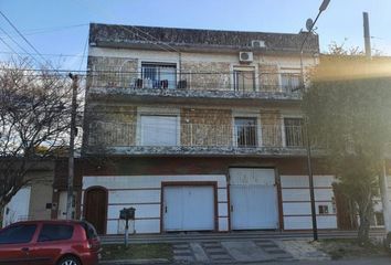 Departamento en  Calle Triunvirato 5380, Caseros, General San Martín, Provincia De Buenos Aires, Arg