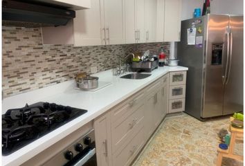 Apartamento en  Laureles, Medellín