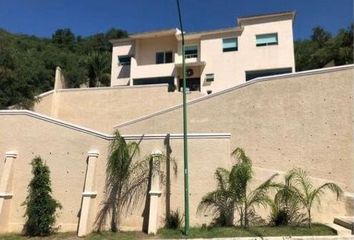 Casa en  Calle Del Ruiseñor, Carretera Nacional, Fracc Sierra Alta 3 Sector, Monterrey, Nuevo León, 64989, Mex