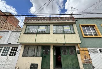 Casa en  El Carmen Sur, Bogotá
