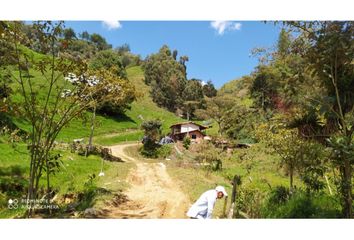 Villa-Quinta en  San Pedro De Los Milagros, Antioquia