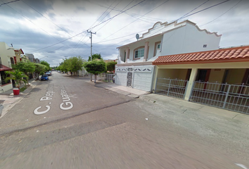 Casa en  Boulevard Salvador Alvarado, Fraccionamiento Villa De Reyes, Culiacán, Sinaloa, 80028, Mex