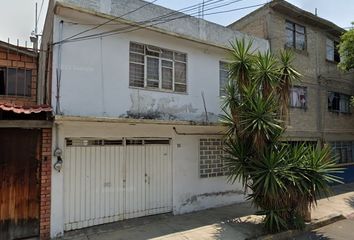 Casa en  Papeleria San Jose, Avenida Río De Los Remedios, Norte-basílica De Guadalupe, Santiago Atepetlac, Gustavo A Madero, Ciudad De México, 07640, Mex